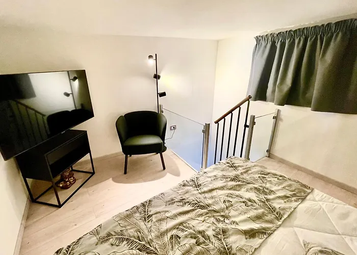 Konukevi Sensoria Naxos 4*