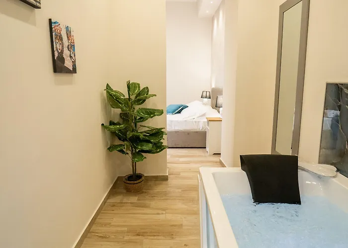 Konukevi Sensoria Naxos 4*